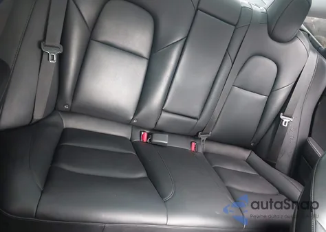 2020 Tesla Model 3 Standard Range Plus Rear-Wheel Drive/Standard Range Rear-Wheel Drive z USA, uszkodzony, nr VIN 5YJ3E1EA8LF645295